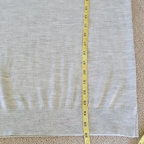Express Merino Wool Blend Light Heather Gray Long Sleeve Sweater - Size XS - Picture 10 of 15